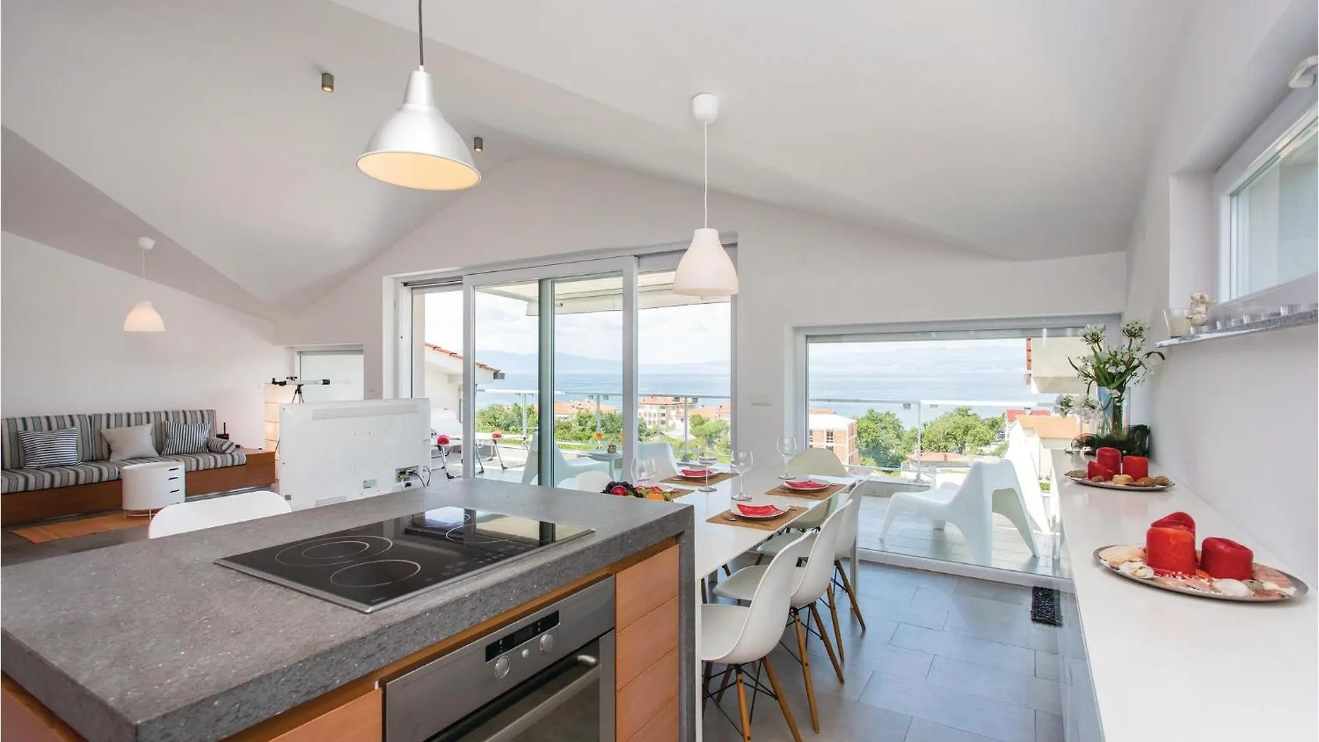 Amazing Apartment In Malinska With House Sea View 0*,  كرواتيا